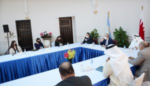 Sign-with-Applied-University-MoU-2021-10-300x172