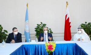 Sign-with-Applied-University-MoU-2021-13-300x181