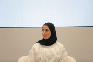 activity-debate-Electrical-cars-19-300x200