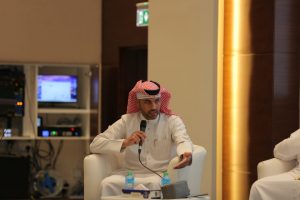 activity-debate-Electrical-cars-26-300x200