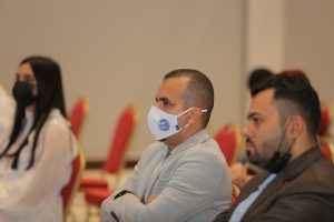 activity-debate-Electrical-cars-48-300x200