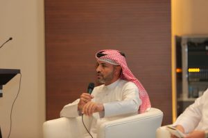 activity-debate-Electrical-cars-6-300x200