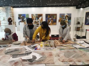 activity-workshop-Golden-Juible-crafts-2022-8-300x225
